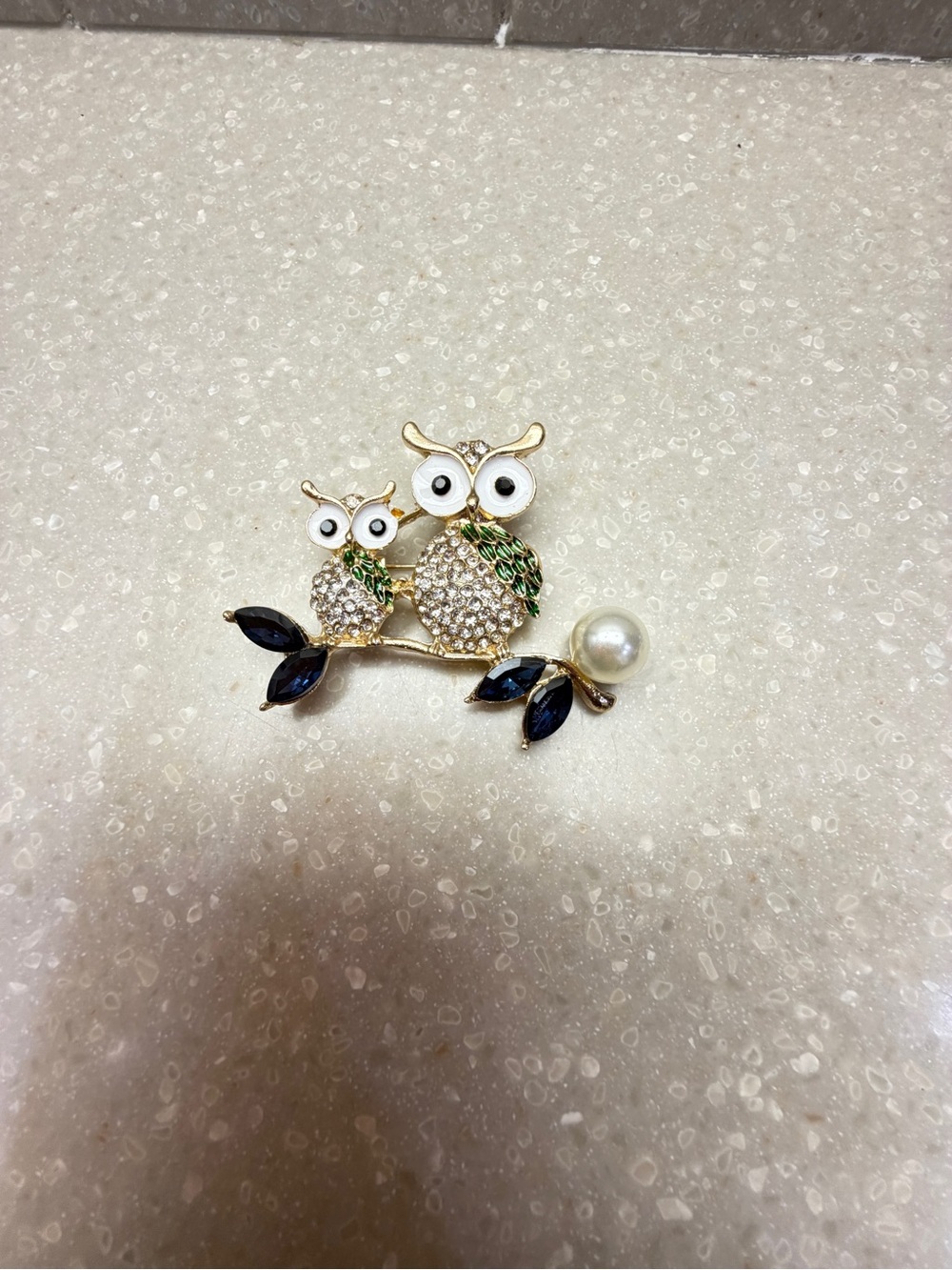 Jewelry - Brooch.  Two owls on a branch.
